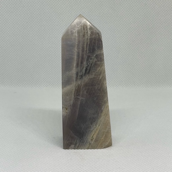 Flashy Moonstone Tower - Picture 3 of 6